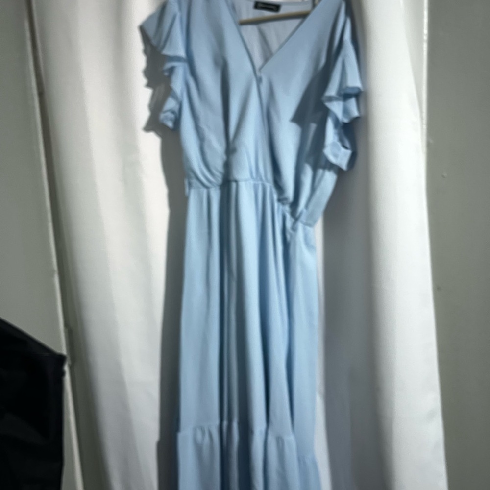 Elegant Light Blue Ruffle Sleeve Dress